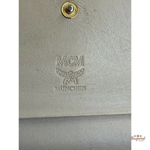 Authentic MCM Beige Visetos Trifold Wallet - Picture 8 of 12
